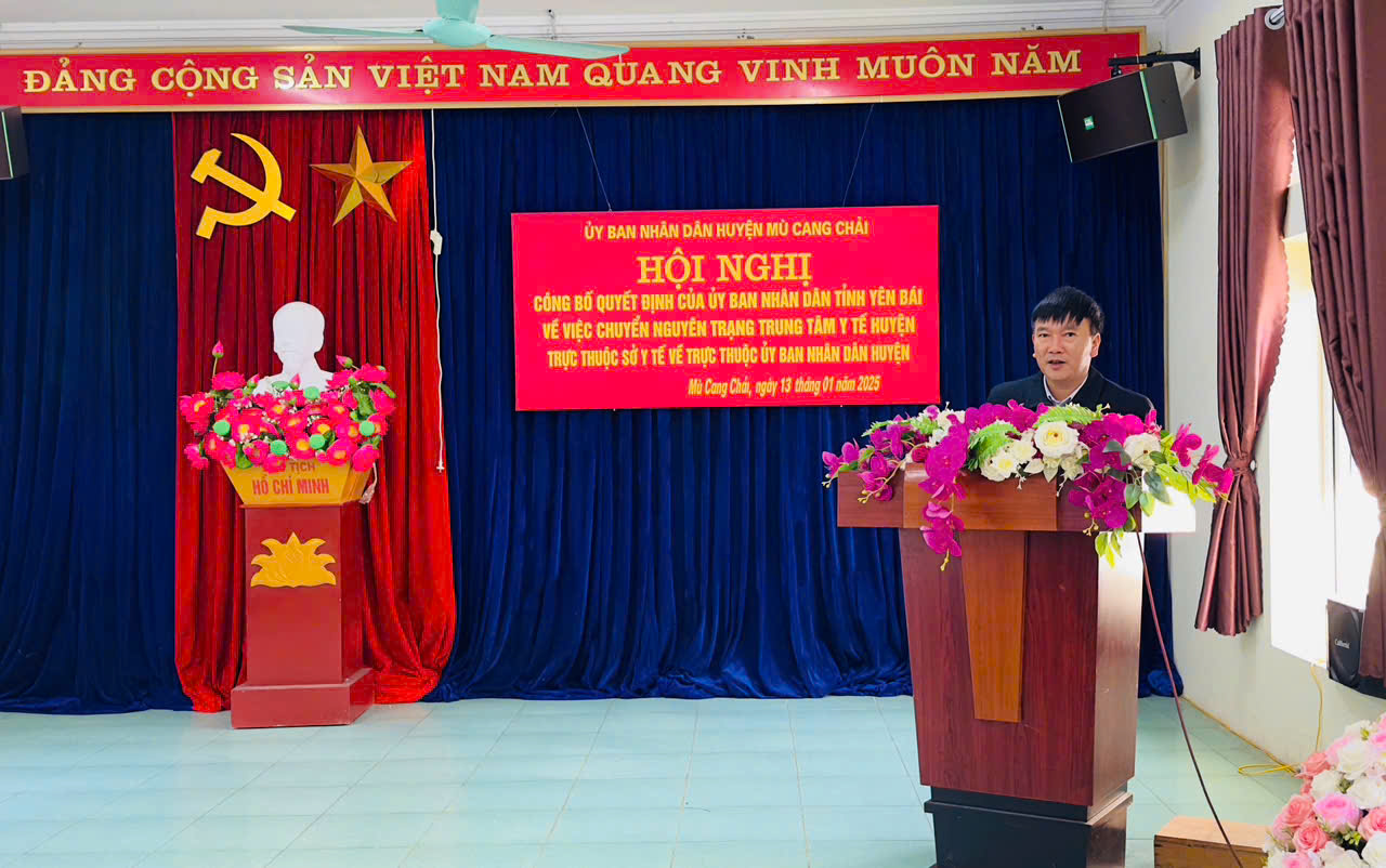 Chuyển nguyên trạng Trung tâm y tế trực thuộc Sở y tế  về trực thuộc Ủy ban nhân dân huyện